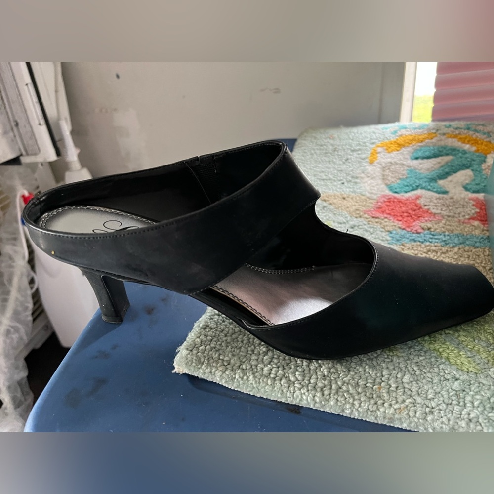 Sandal heel